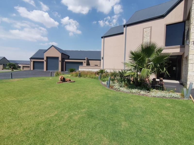 5 Bedroom Property for Sale in Vaalpark Free State